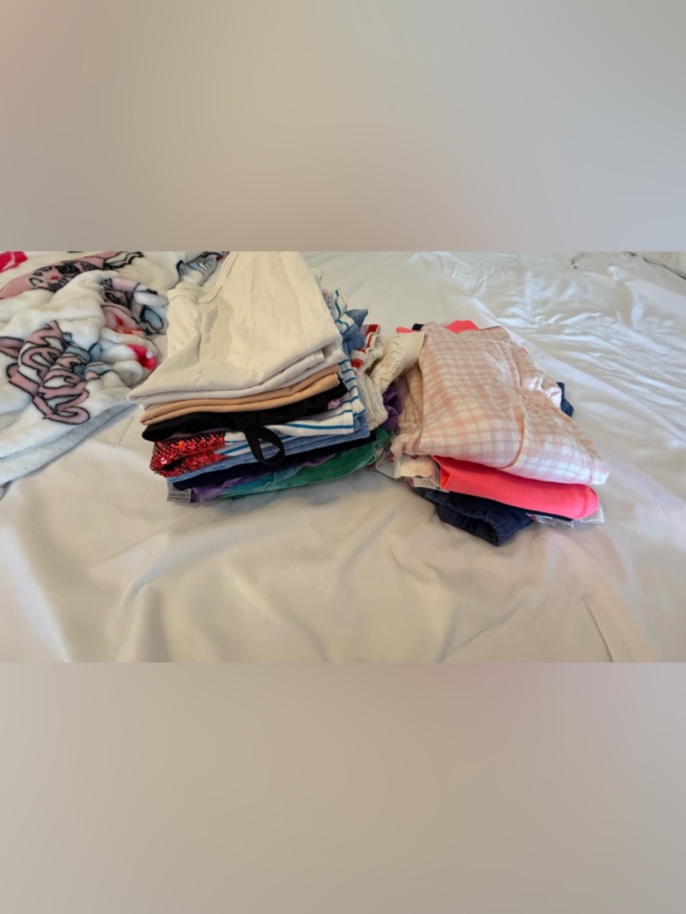 21 pieces of Little girls bundle of clothing